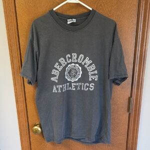 Abercrombie & Fitch Athletics Men's Graphic Shirt